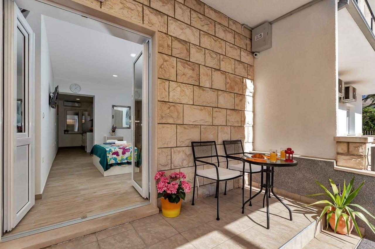 מאקרסקה Apartman-Studio Meri מראה חיצוני תמונה