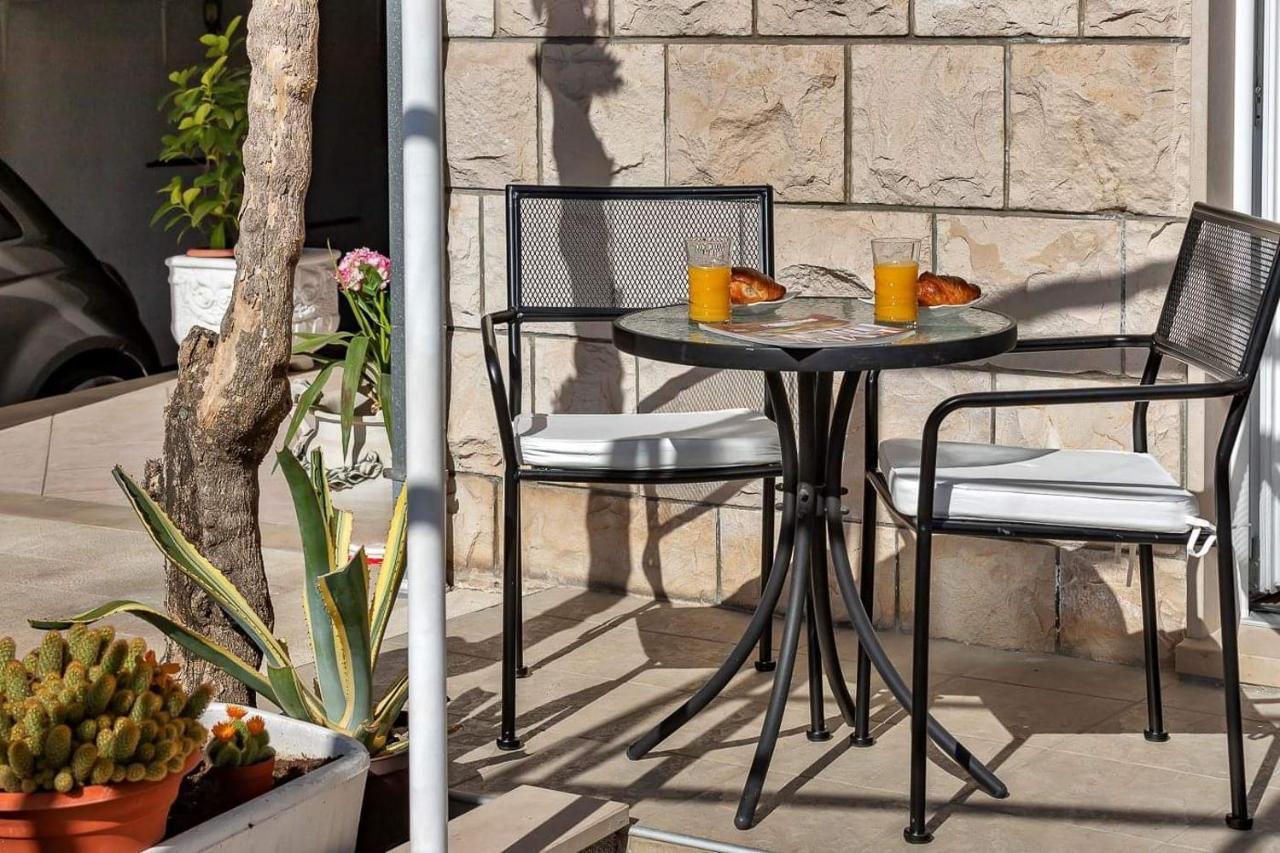 מאקרסקה Apartman-Studio Meri מראה חיצוני תמונה